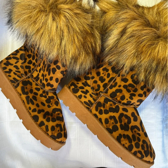 Faux Fur Leopard Print Fashion Winter Boots Women's Size 6 - Picture 2 of 13